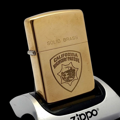 Bật Lửa Zippo Đồng Nguyên Khối Solid Brass Ăn Mòn Chủ Đề Hiếm Gặp Chu Niên 1932 - 1990 ZQH183