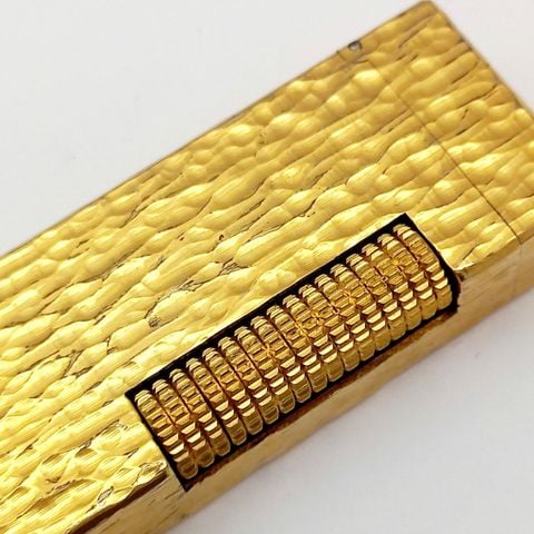 Bật Lửa Dunhill Bọc Vàng Vân Gõ Búa DH136