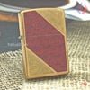 BẬT LỬA ZIPPO BRASS HOA VĂN SƠN ĐỎ NĂM 2015 Z66