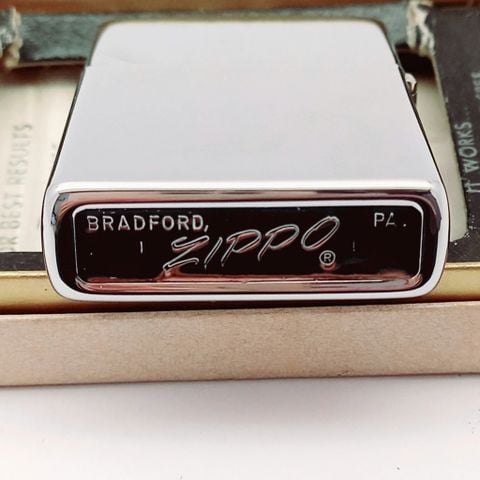 Bật Lửa Zippo Cổ Đồng Khối Mạ Chrome Trơn Bóng Năm 1972 Đời 2 Vạch Thẳng ZC472