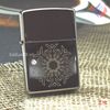 BẬT LỬA ZIPPO MẠ NIKEN BÓNG CHỦ ĐỀ HOA TUYẾT NĂM 2010 Z78