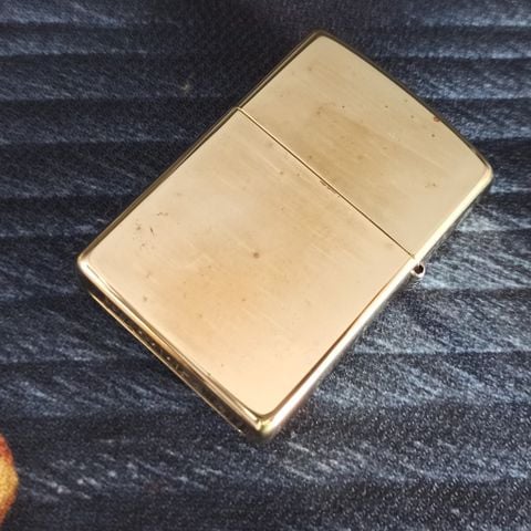 BẬT LỬA ZIPPO BRASS EMBLEM LOGO KỶ NIỆM 50 NĂM THÀNH LẬP HÃNG NĂM 2008 Z94