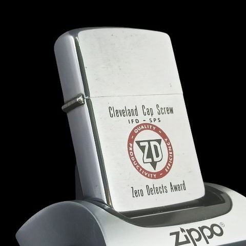 Bật Lửa Zippo Cổ Đồng Khối Mạ Chrome Phay Xước Khắc Ắn Mòn Phủ Sơn, Đời 7 Vạch Thẳng Năm 1967 ZC175