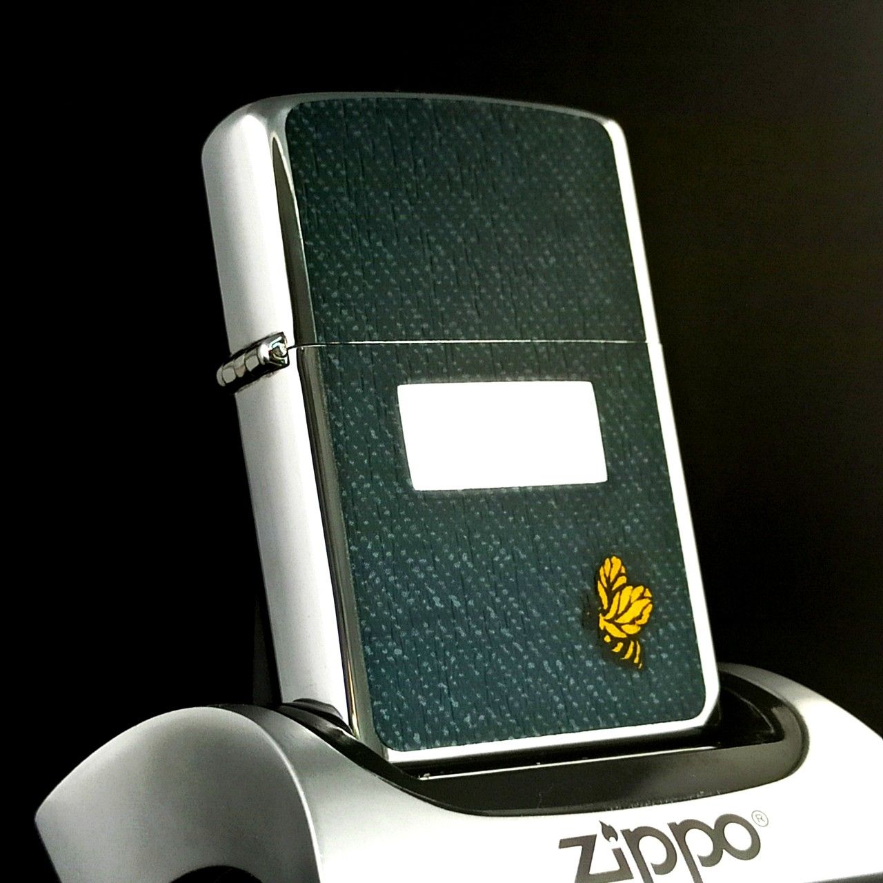 Bật Lửa Zippo Cổ Đồng Khối Mạ Chrome Bóng Vải Bò 2 Mặt Hiếm Gặp Năm 1977 Đời 5 Vạch Sắc ZC256