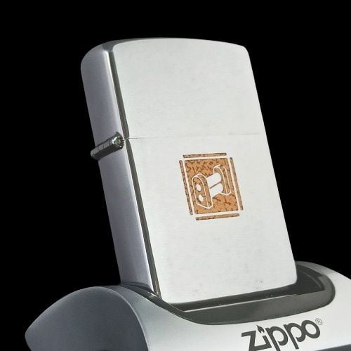 Bật Lửa ZIPPO Cổ  Sản Xuất Năm 1965 Đời Chữ Xéo 1 Chấm - ZC44