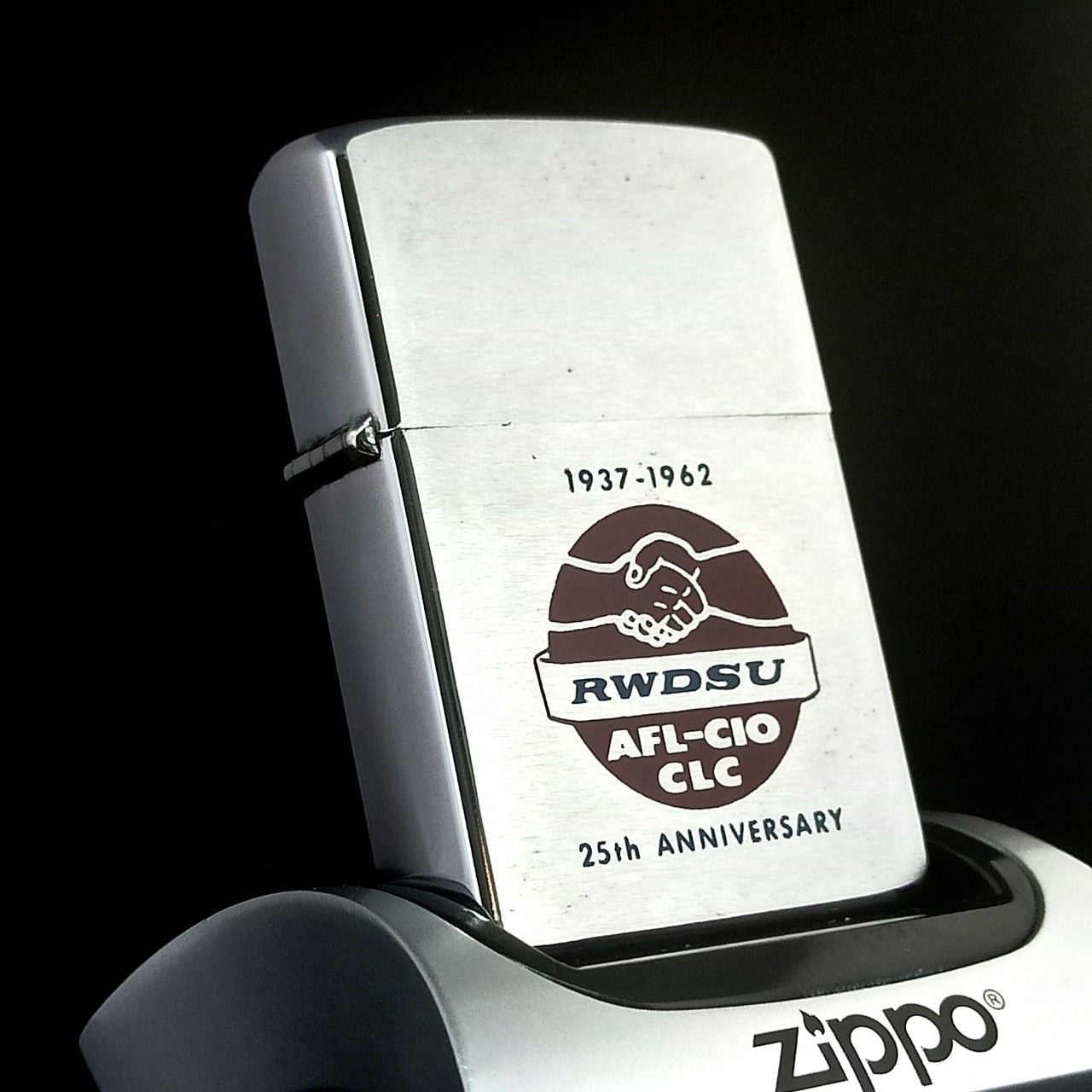 Bật Lửa Zippo Cổ Đời 4 Chấm năm 1962 ZC85