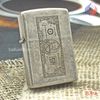 BẬT LỬA ZIPPO MẠ BẠC GIẢ CỔ CHỦ ĐỀ 50 ĐÔ LA BẢN XUẤT CHÂU ÂU (CỰC HIẾM) ĐỜI X NĂM 1994 ZL116