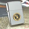 BẬT LỬA ZIPPO CHROME BÓNG EMBLEM LOGO KỶ NIỆM 60 NĂM THÀNH LẬP HÃNG ĐỜI VIII NĂM 1992 ZL151