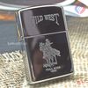 BẬT LỬA ZIPPO CHROME BÓNG CHỦ ĐỀ WILD WEST CAO BỒI CƯỠI NGỰA ĐỜI XI NĂM 1995 ZL17