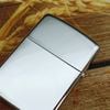 BẬT LỬA ZIPPO CHROME BÓNG CHỦ ĐỀ WILD WEST CAO BỒI CƯỠI NGỰA ĐỜI VI NĂM 1990 ZL195