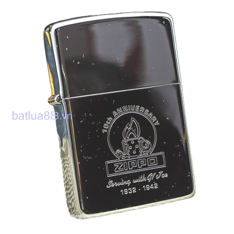 BẬT LỬA ZIPPO CHROME BÓNG CHỦ ĐỀ KỶ NIỆM 10TH ĐỜI VIII NĂM 1992 ZL22 BẢN KỶ NIỆM 10 NĂM THÀNH LẬP HÃNG 1932-1942