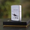 BẬT LỬA ZIPPO CHROME BÓNG SƠN HẤP NHIỆT CHỦ ĐỀ MÁY BAY ĐỜI IX NĂM 1993 ZL33
