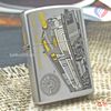 BẬT LỬA ZIPPO CHROME BÓNG SƠN HẤP NHIỆT CHỦ ĐỀ ĐẦU MÁY XE LỬA ĐỜI XVI NĂM 2000 ZL56