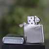 BẬT LỬA ZIPPO CHROME BÓNG SƠN HẤP NHIỆT MỎ NEO BẢN XUẤT CHÂU ÂU ĐỜI XII NĂM 1996 ZL82