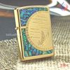 BẬT LỬA ZIPPO MẠ VÀNG HOA VĂN KHẢM XÀ CỪ (KHẢM TRAI) BIỂU TƯỢNG TÌNH YÊU ZN81