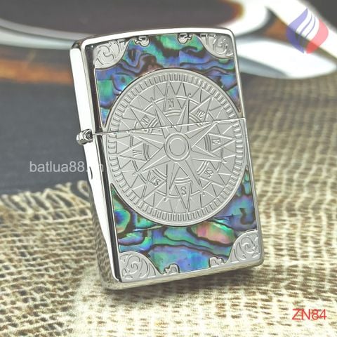 BẬT LỬA ZIPPO MẠ BẠC HOA VĂN KHẢM XÀ CỪ (KHẢM TRAI) LA BÀN TÁM PHƯƠNG BỐN HƯỚNG ZN84