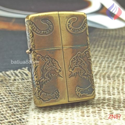 BẬT LỬA ZIPPO XUẤT NHẬT HỔ NỔI 4 MẶT ĐỒNG XI CHÁY NĂM 2014 - ZN87