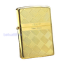 BẬT LỬA ZIPPO XUẤT NHẬT MẠ VÀNG 22K VÂN CARO CHÉO SẢN XUẤT NĂM 2018 - ZN93
