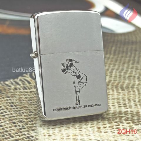 BẬT LỬA ZIPPO BẢN THỬ NGHIỆM 50 NĂM THÀNH LẬP HÃNG 1932-1982. SẢN XUẤT NĂM 1981, BẢN MẪU THỬ NGHIỆM KHÔNG SẢN XUẤT RA THỊ TRƯƠNG, RẤT HIẾM.  ZQH16