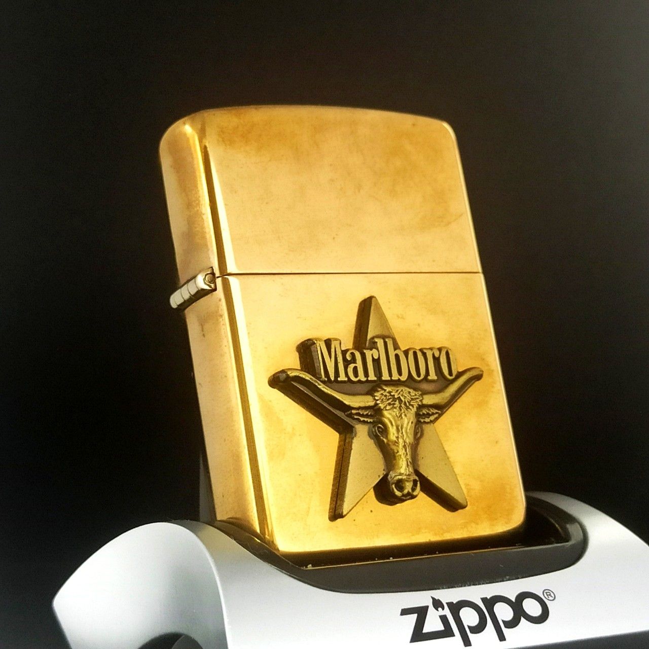 Bật Lửa Zippo Đồng Khối Marlboro Longhorns Đầu Bò Chu Niên 1932 - 1990 Cực Hiếm ZQH78