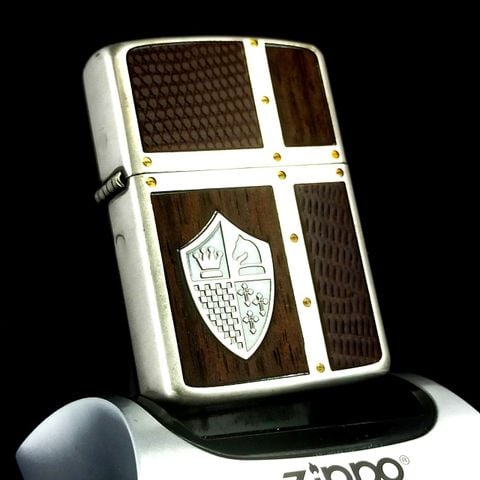 Bật Lửa Zippo Armor Mạ Bạc Ốp Gỗ Bản Cực Hiếm Gặp Năm 2006 ZQH98