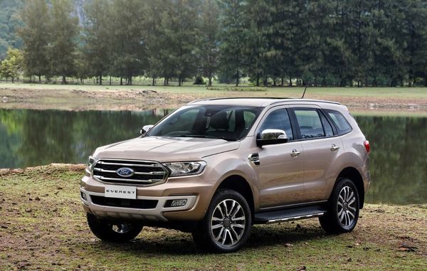 Cấp bảo dưỡng ở 60.000, 120.000 km EVEREST 2.0L PARTHER