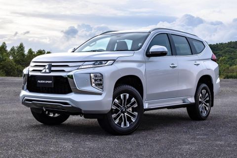 Bảo dưỡng xe Mitsubishi Pajero 5000 km