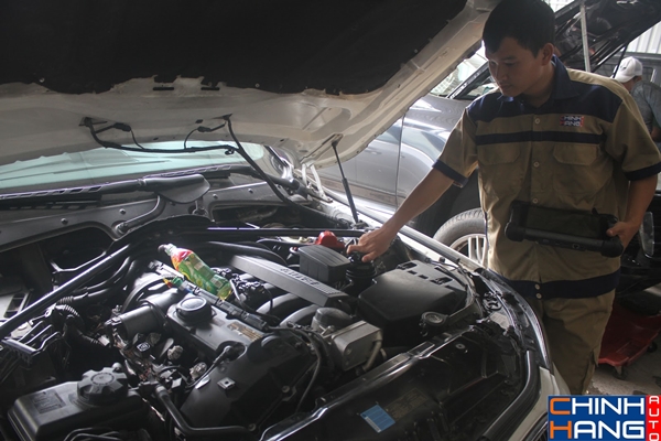 Garage chuyên sửa ô tô BMW uy tín