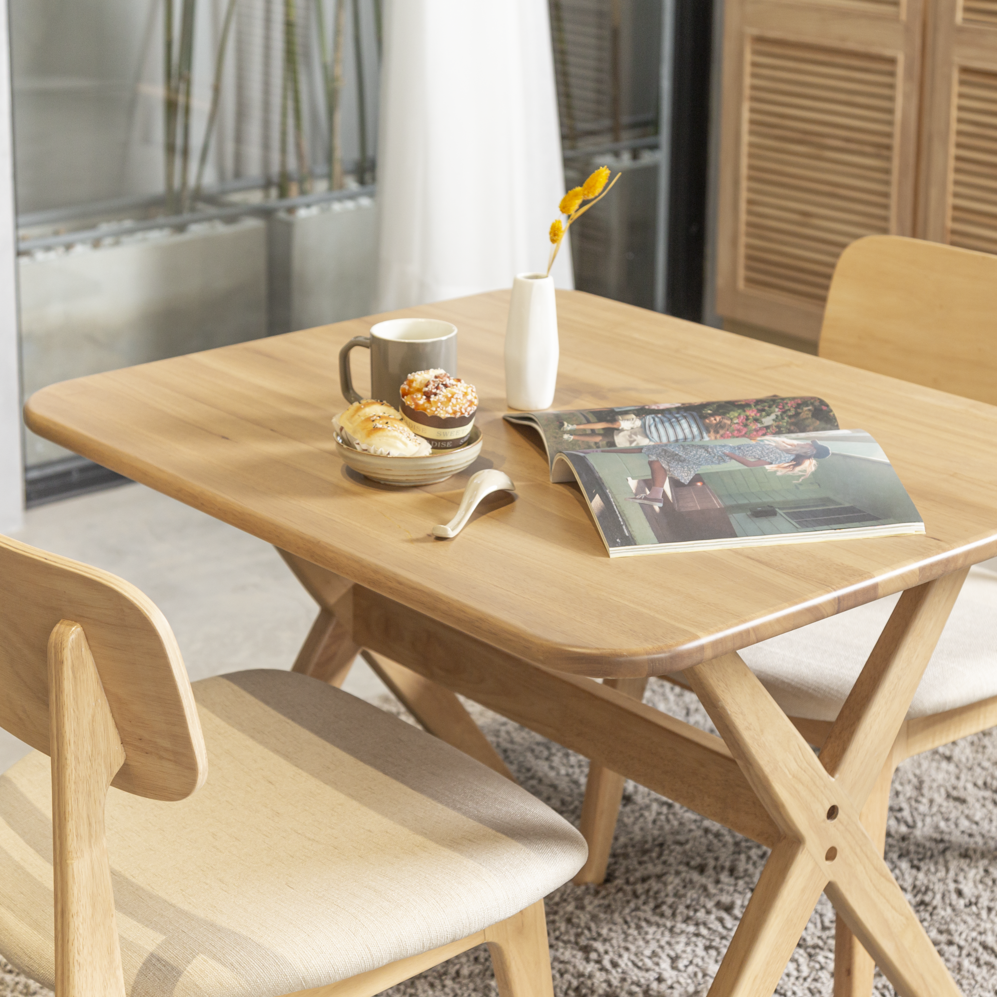  Bàn Ăn Gỗ Cao Su Tự Nhiên MOHO VLINE 601 90cm 