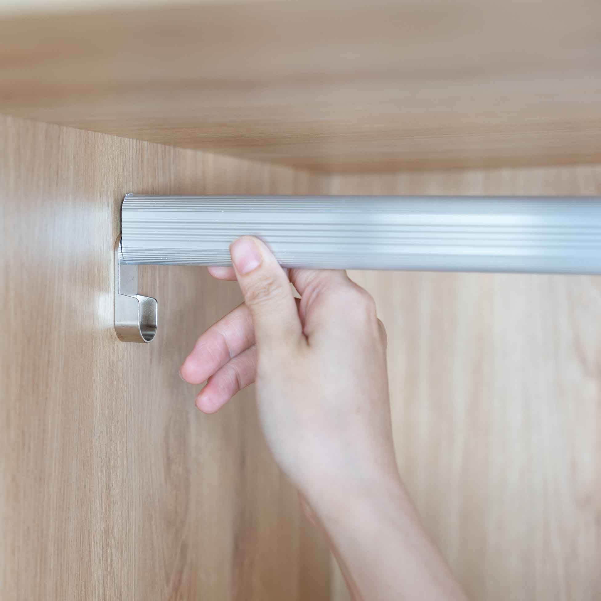  Tủ Quần Áo Gỗ 2 Cánh MOHO VIENNA 201 4 Màu 