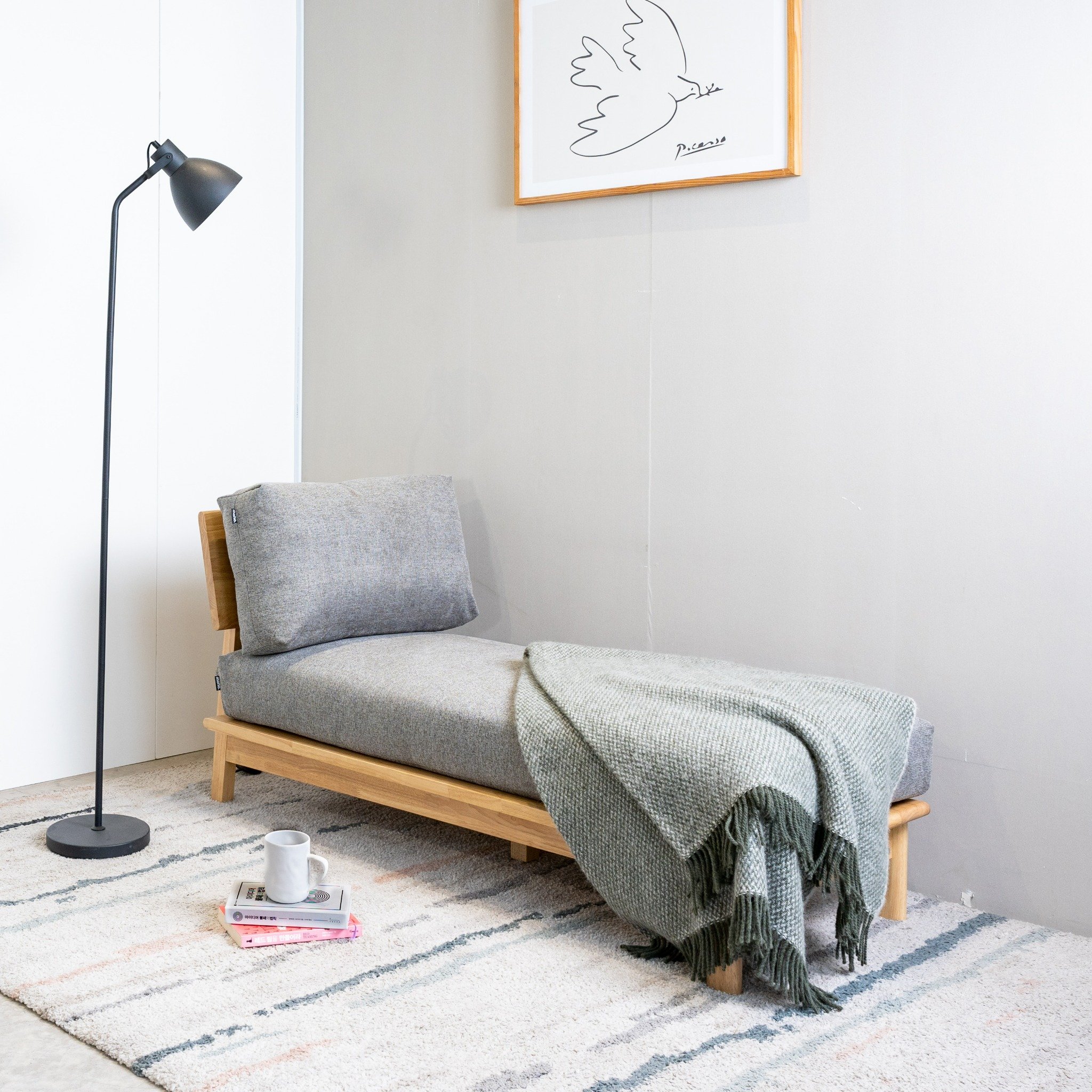  Ghế Sofa Góc Chữ L Gỗ Cao Su Tự Nhiên MOHO VLINE 601 