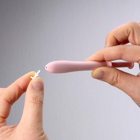 Đũa thần dung dịch gel dưỡng đa năng vùng kín Wettrust Inner Disposable Multicare Essence Gel