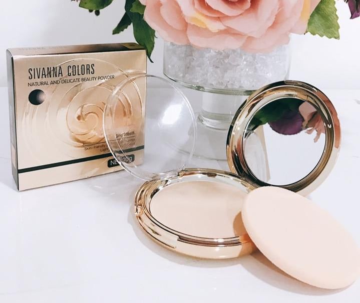 Phấn Nền Kiềm Dầu Siêu Mịn Sivanna Colors Natrual And Delicate Beauty Powder Silky Smooth HF689
