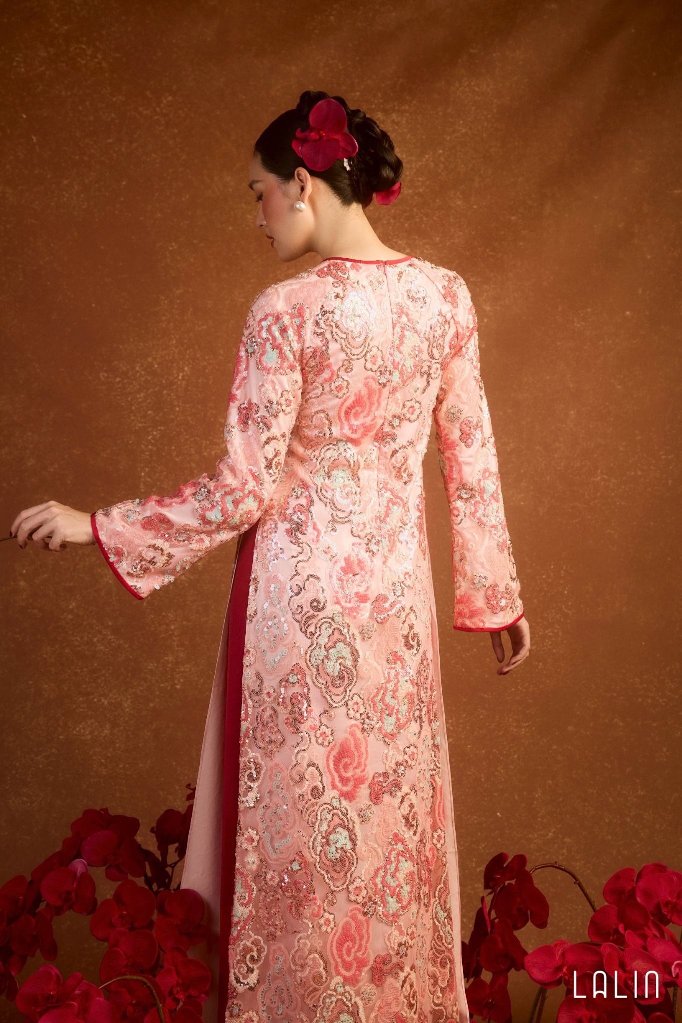 Áo Dài Sequin Ái Ngọc