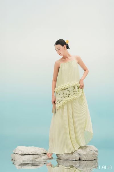  Đầm Lụa Xếp Ly Liên Thảo 
