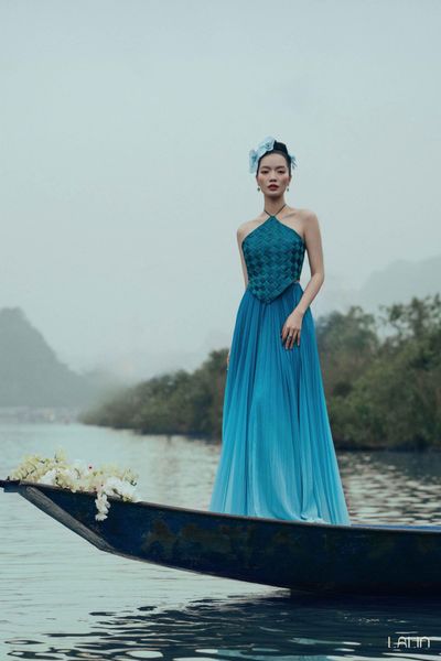  Chân Váy Tơ Cẩm Bích 