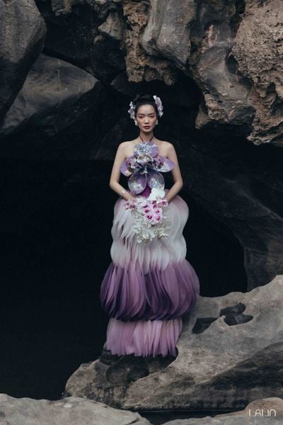  Đầm Tơ Cẩm Hoa 