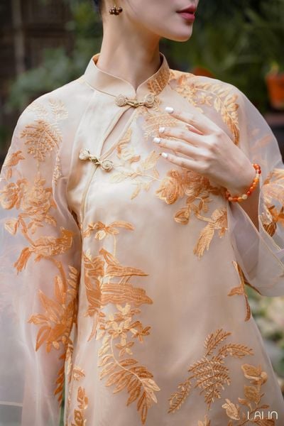  Áo Tơ Thêu Điểm Miên 