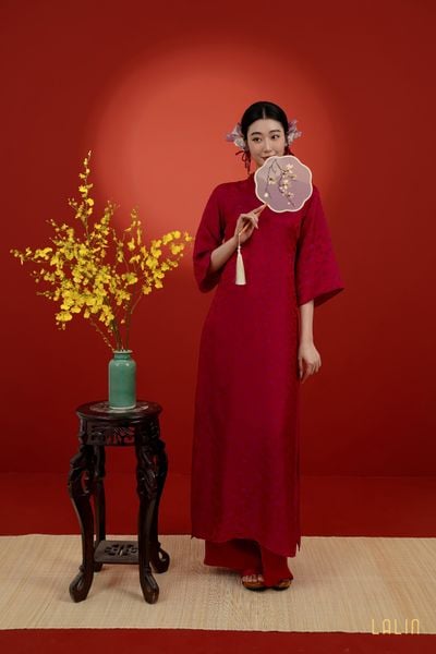  Áo Dài Tơ Tằm Chu Liên 