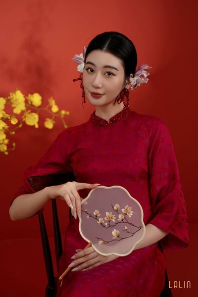  Áo Dài Tơ Tằm Chu Liên 