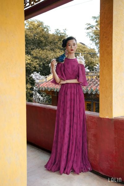  Đầm Xếp Ly Thy Uyển 