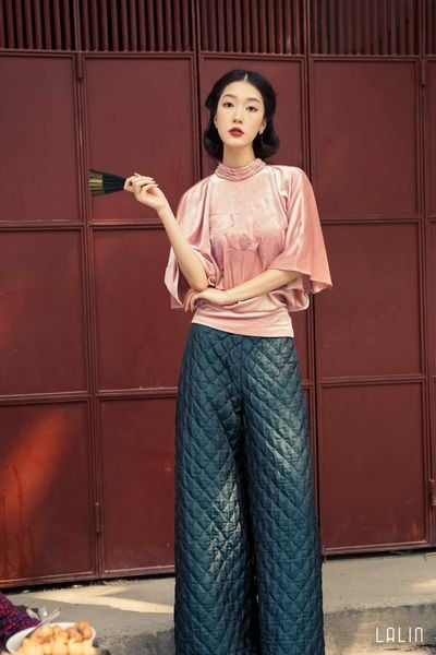  Áo Nhung Thêu Thư Diễm 