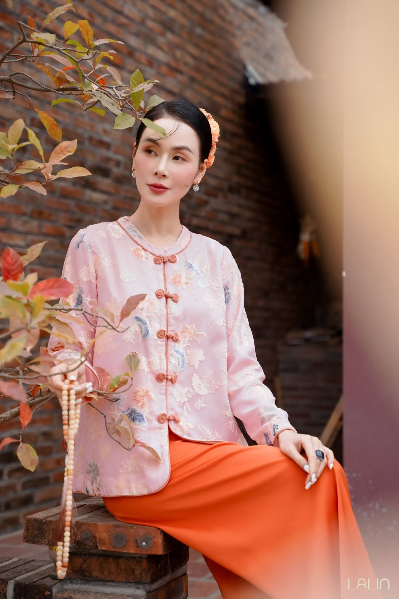 Áo Tơ Điểm Yên