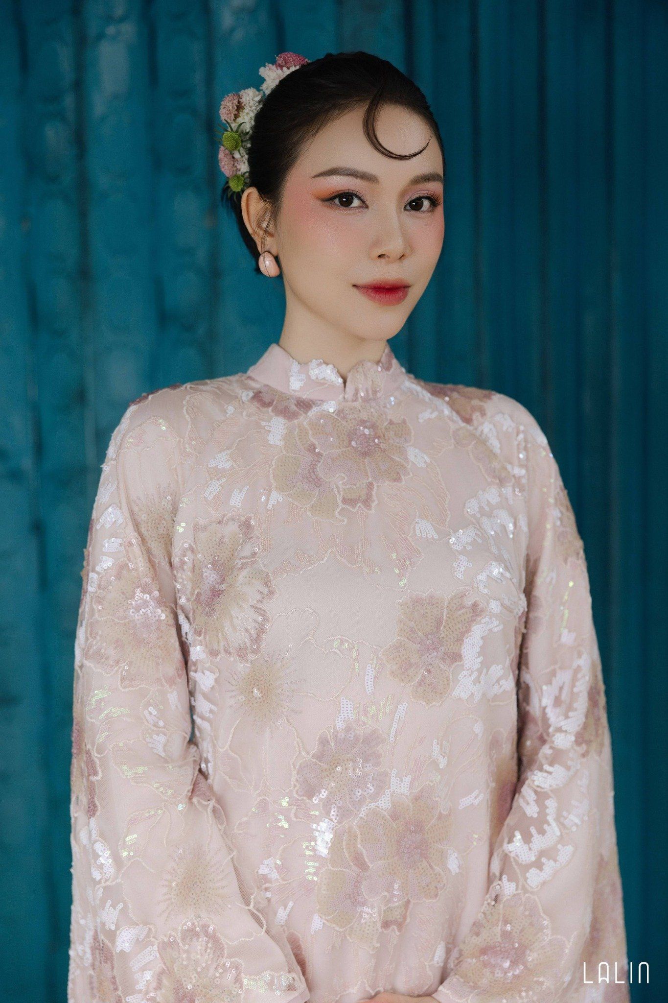 Áo Dài Kim Sa Phấn Chi