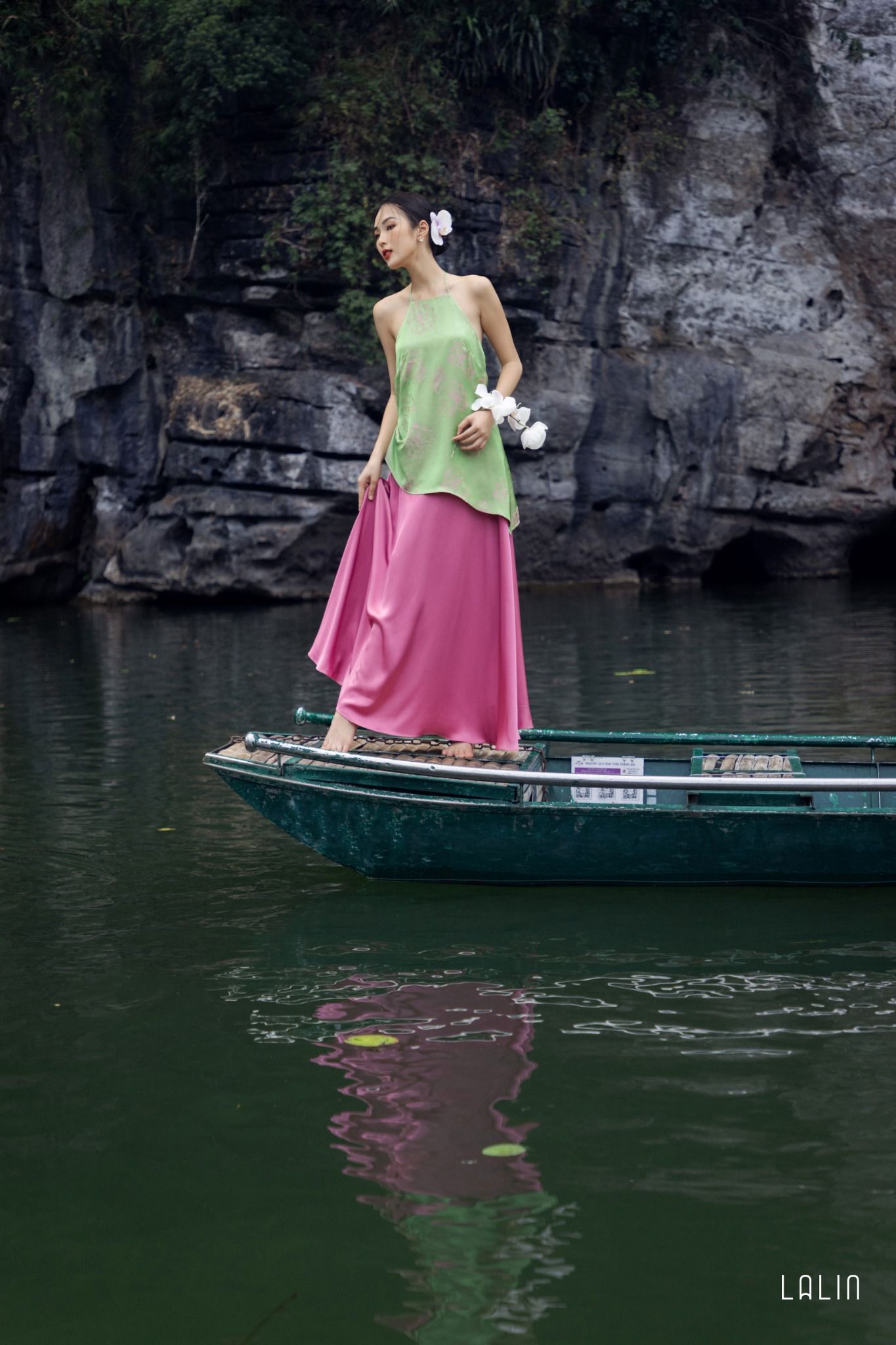 Chân Váy Chu Hạ