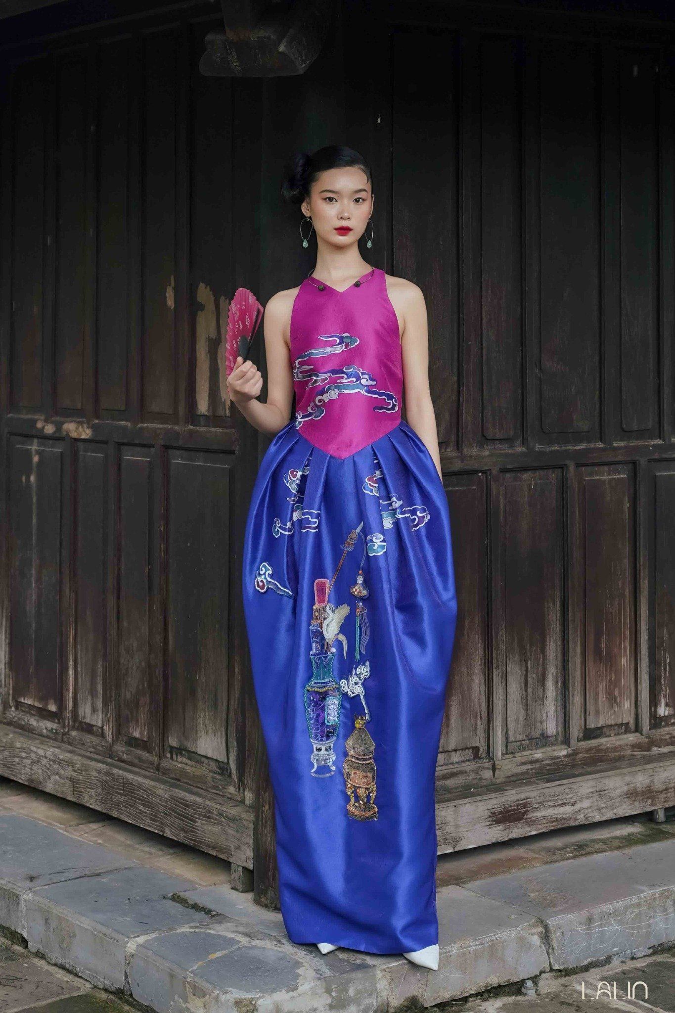 Đầm Tafta Ngọc Uyển