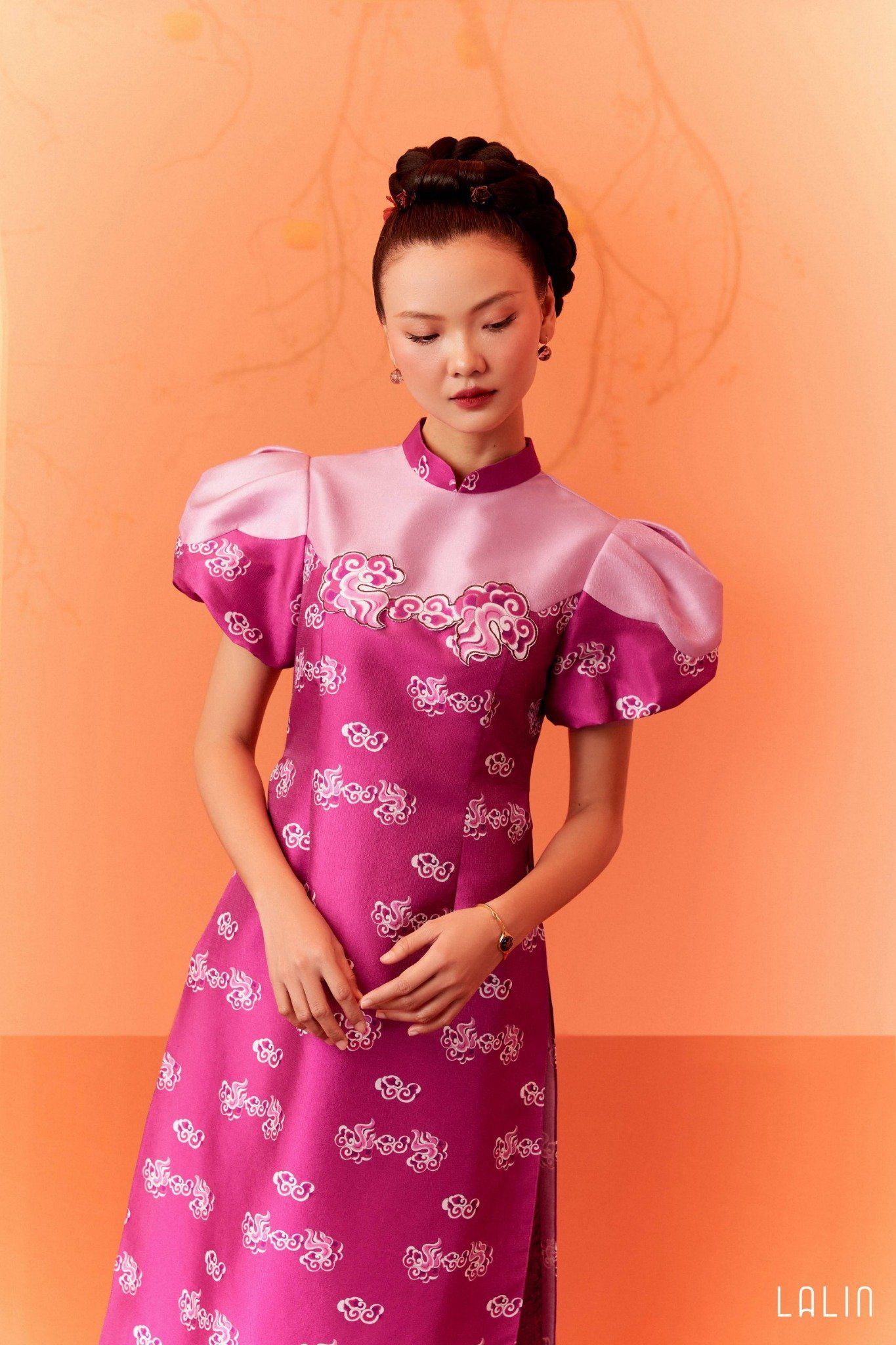 Áo Dài Tafta Khởi Hồng