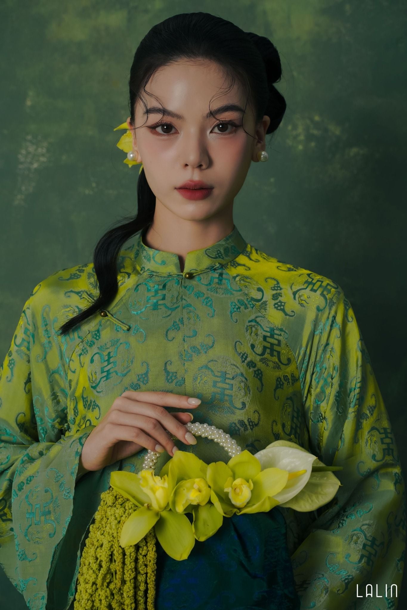 Áo Dài Tơ Tằm Diệp Thanh