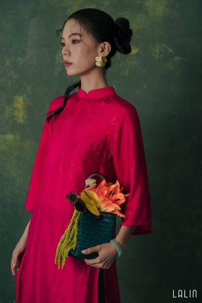  Áo Dài Tơ Tằm Lan Nghi 