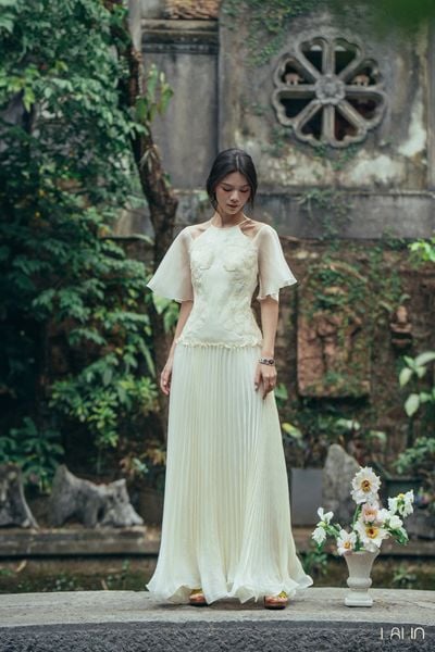  Đầm Tơ Thêu Hiên An 